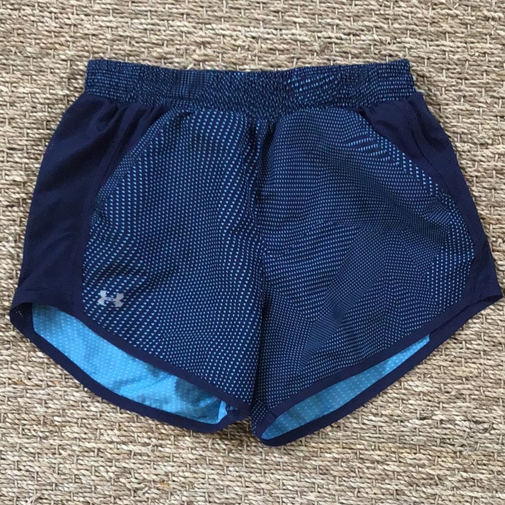 Under Armour wind shorts size small